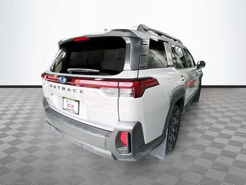 River Rock Pearl 2026 Subaru Outback Limited