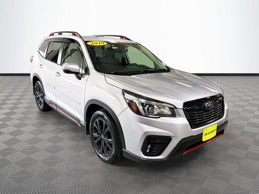Ice Silver Metallic 2019 Subaru Forester Sport
