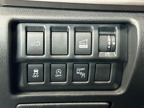 Ice Silver Metallic 2019 Subaru Forester Sport