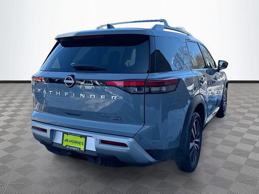 2025 Nissan Pathfinder Platinum 4WD