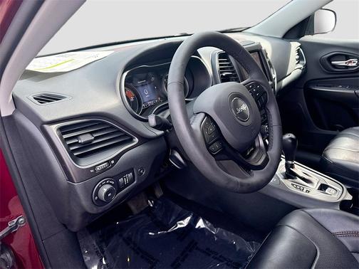 2022 Jeep Cherokee Trailhawk