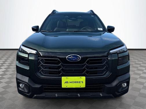 Deep Emerald Green Pearl 2026 Subaru Outback Limited XT