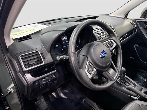 2017 Subaru Forester 2.5i Touring