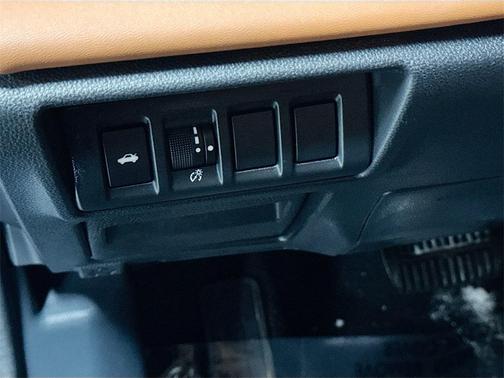 2022 Subaru Legacy Touring XT