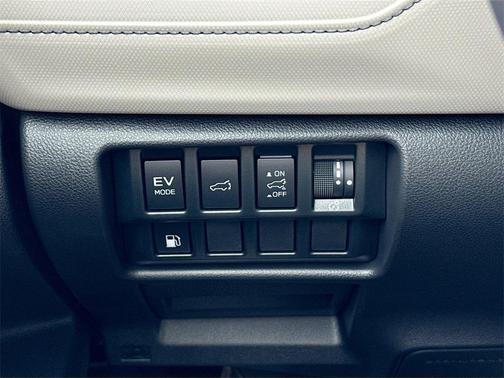 2025 Subaru Forester Hybrid Premium