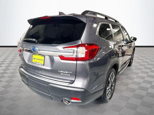 Magnetite Gray Metallic 2026 Subaru Ascent Limited 8-Passenger