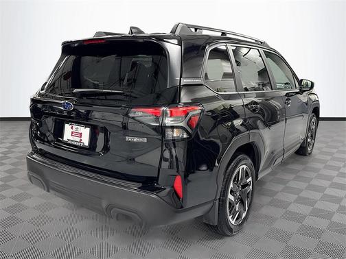 2025 Subaru Forester Hybrid Premium