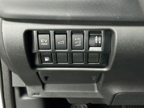 Crystal Black Silica 2026 Subaru Forester Hybrid Limited