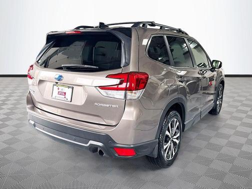 Brilliant Bronze Metallic 2024 Subaru Forester Limited