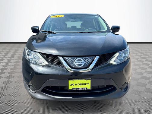 Magnetic Black 2018 Nissan Rogue Sport S