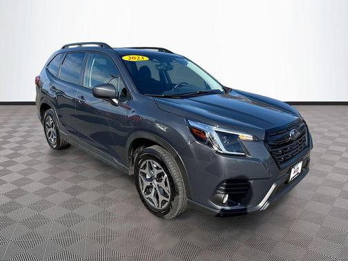 Magnetite Gray Metallic 2023 Subaru Forester Premium