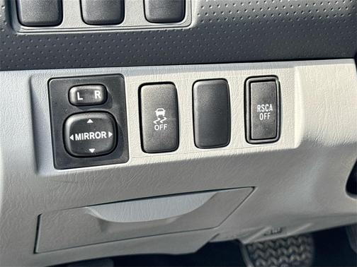 2013 Toyota Tacoma Base