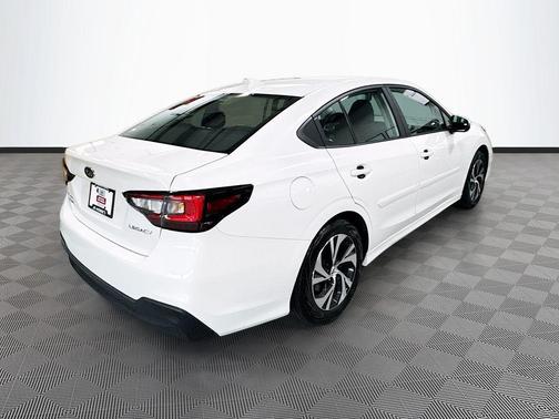 Crystal White Pearl 2025 Subaru Legacy Premium