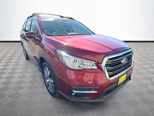 Crimson Red Pearl 2019 Subaru Ascent Limited 7-Passenger