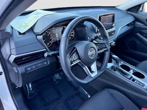 2020 Nissan Altima 2.5 SV