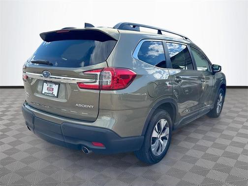 2024 Subaru Ascent Premium 7-Passenger