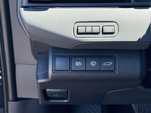 Astro Black Mica 2026 Subaru Uncharted Sport