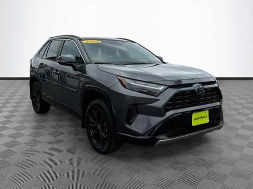 2022 Toyota RAV4 Hybrid SE