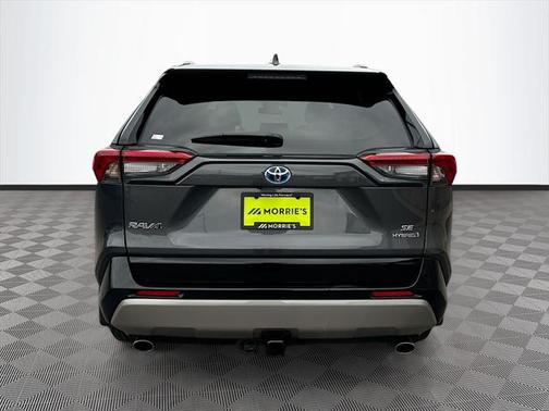 2022 Toyota RAV4 Hybrid SE