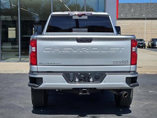 2022 Chevrolet Silverado 2500 High Country