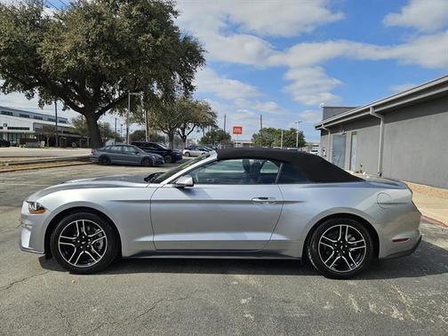 2023 Ford Mustang EcoBoost Premium