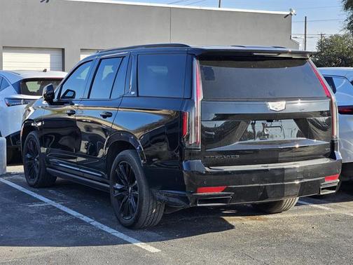 2021 Cadillac Escalade Sport