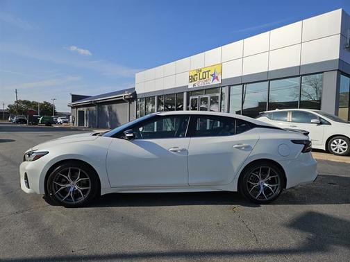 2023 Nissan Maxima SR Xtronic CVT