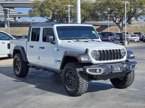 2024 Jeep Gladiator Sport
