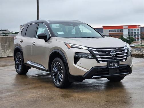 Champagne Silver Metallic/Super Black 2026 Nissan Rogue Platinum