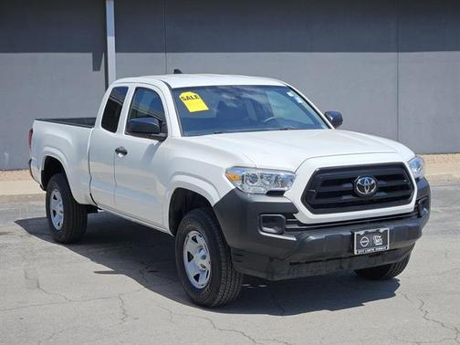 2022 Toyota Tacoma SR