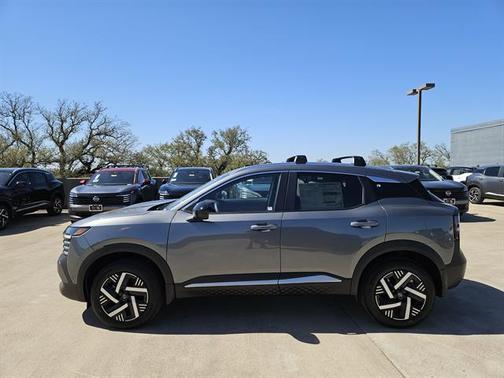 Gun Metallic 2026 Nissan Kicks SV