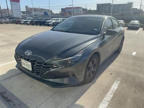 2021 Hyundai ELANTRA SEL