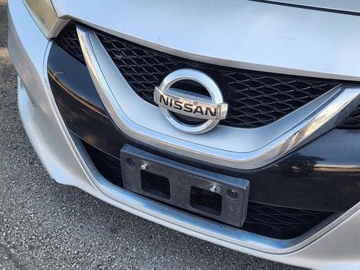 Brilliant Silver 2016 Nissan Maxima 3.5 S