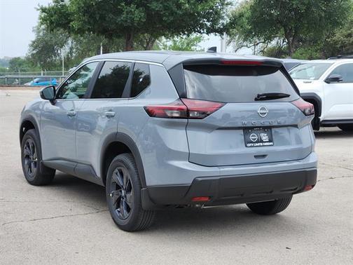 Boulder Gray Pearl 2026 Nissan Rogue SV