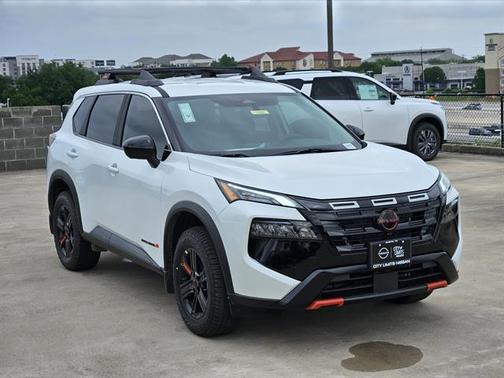 Everest White Pearl Tricoat 2026 Nissan Rogue Rock Creek