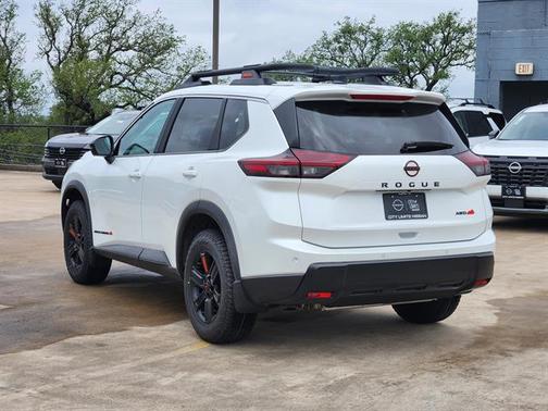 Everest White Pearl Tricoat 2026 Nissan Rogue Rock Creek