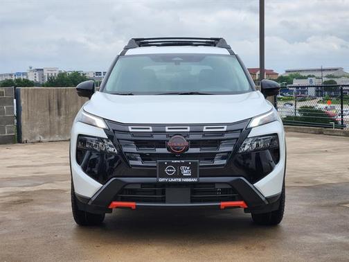 Everest White Pearl Tricoat 2026 Nissan Rogue Rock Creek