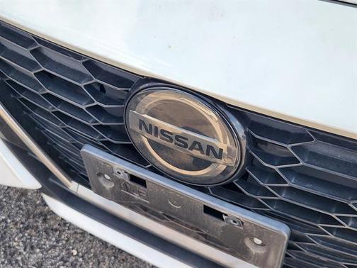 Aspen White Tricoat 2021 Nissan Sentra SR
