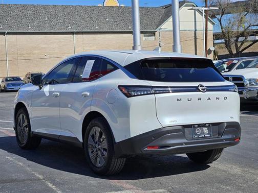 2025 Nissan Murano SL