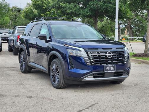Deep Ocean Blue Pearl 2026 Nissan Pathfinder SL