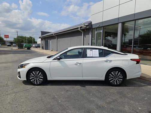 2025 Nissan Altima 2.5 SV