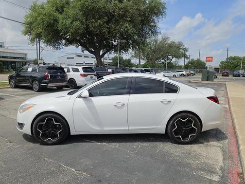 Summit White 2016 Buick Regal Turbo