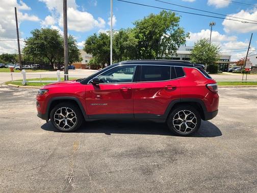 Red Hot Pearlcoat 2025 Jeep Compass Limited