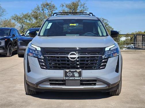 Boulder Gray Pearl 2026 Nissan Pathfinder Platinum