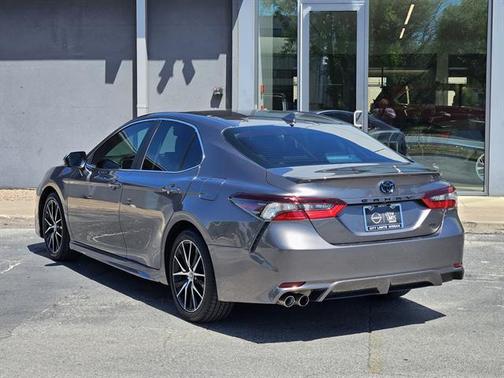 Predawn Gray Mica 2023 Toyota Camry SE