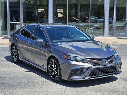 Predawn Gray Mica 2023 Toyota Camry SE