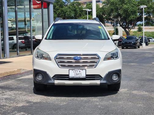 Crystal White Pearl 2015 Subaru Outback 2.5i Limited