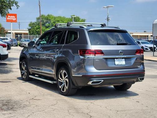 Pyrite Silver Metallic 2021 Volkswagen Atlas 2.0T SEL