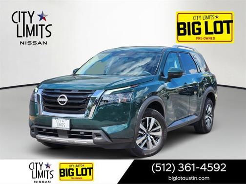 2025 Nissan Pathfinder SL FWD