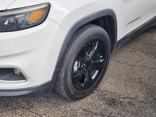 Bright White Clearcoat 2019 Jeep Cherokee Limited